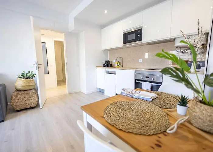 Daire Da Rocha Solucky *